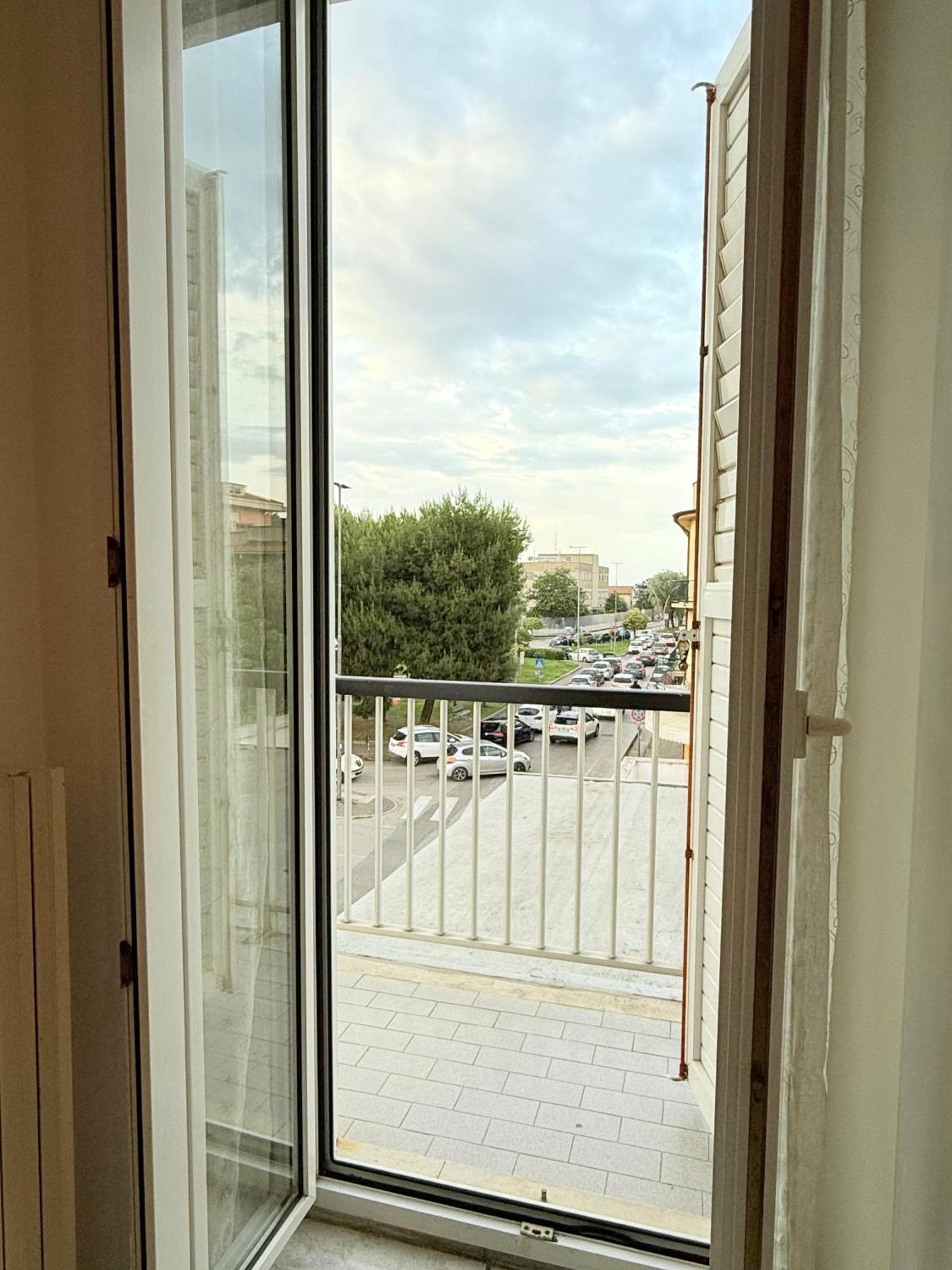 Comfort Rooms Vinum Civitanova Marche Extérieur photo